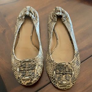 Tory Burch Flats size 9